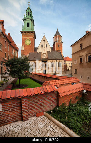 Cattedrale di Wawel (Polacco: Katedra Wawelska) in Cracovia in Polonia. Foto Stock