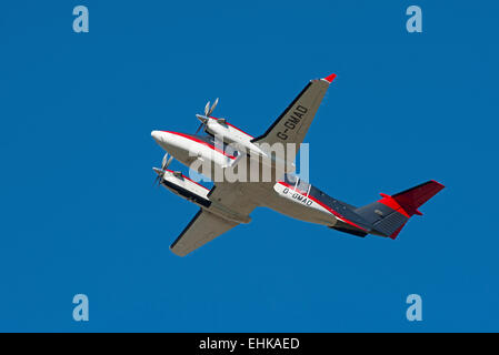 Beechcraft Super King Air 350C azionato da Gama uscire Inverness Dalcross Aeroporto. SCO 9638. Foto Stock