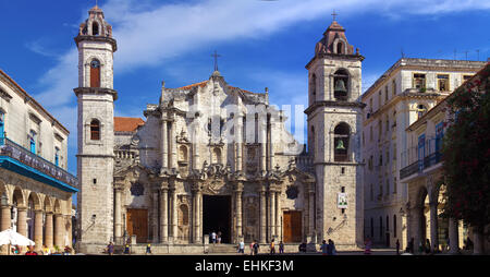 Cattedrale Vergine Maria panorama Havana Cuba Foto Stock