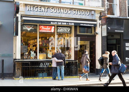 Immagine esterna del Regent suoni Studio, Denmark Street, Lond Foto Stock