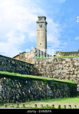 Torre dell orologio nella fortezza di Galle, Sri Lanka, Ceylon. sito del patrimonio mondiale e la più grande fortezza in Asia Foto Stock