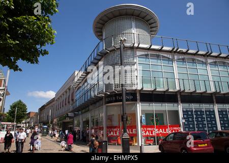 Shopping nel Centro di Wolverhampton - Fiume isola shop Foto Stock