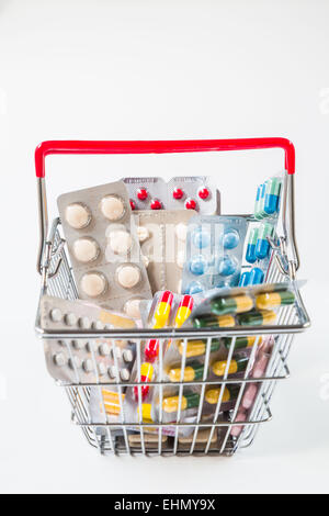 Farmaci in un caddie. Foto Stock