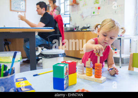 Materno e il benessere dei bambini, Charente, Francia. Foto Stock