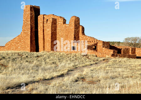 Rovine della chiesa, Salinas Pueblo Missions National Monument, Nuovo Messico USA Foto Stock