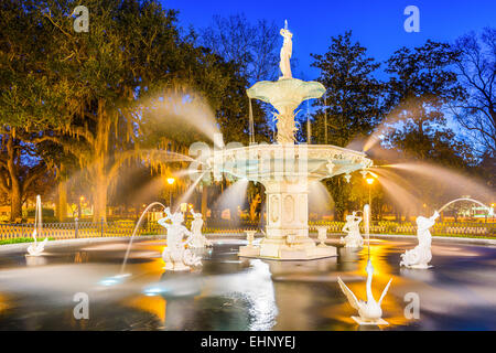 Il Savannah, Georgia, Stati Uniti d'America al Forsyth park fontana. Foto Stock