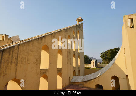 India Rajasthan, Jaipur, Jantar Mantar osservatorio astronomico Foto Stock