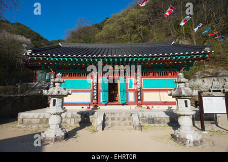 Asia, Repubblica di Corea, Corea del Sud, Gyeongsangnam-do, Jirisan National Park, Ssanggyesa tempio buddista Foto Stock