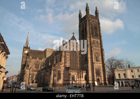 Chiesa di tutti i santi in Royal Leamington Spa Warwickshire, Inghilterra. Foto Stock