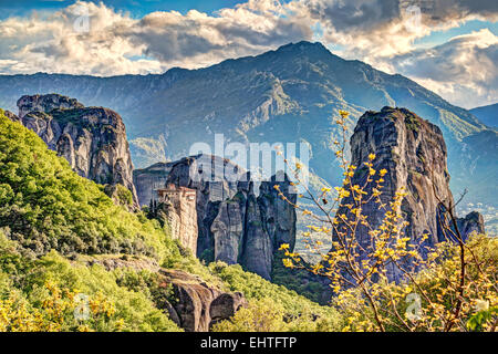 Il monastero di Roussanou in Meteora monastero complesso in Grecia è dedicata a Santa Barbara. Foto Stock