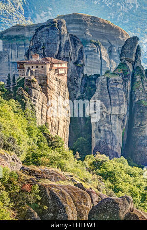 Il monastero di Roussanou in Meteora monastero complesso in Grecia è dedicata a Santa Barbara. Foto Stock