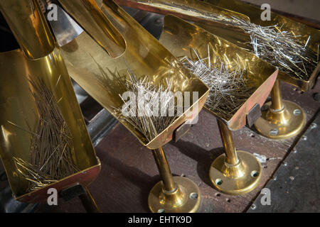 Fabbricazione BOHIN, museo vivente dell'ago e PIN, SAINT-SULPICE-SUR-RISLE, Orne (61), Francia Foto Stock