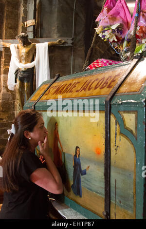 Pellegrinaggio a Saintes-MARIES-de-la-Mer, (13), BOUCHES-DU-RHONE, PACA, Francia Foto Stock