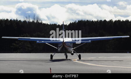 C-FSUJ Cessna 208B Royal Canadian polizia montata RCMP a YOW Ottawa in Canada, 9 novembre 2014 Foto Stock