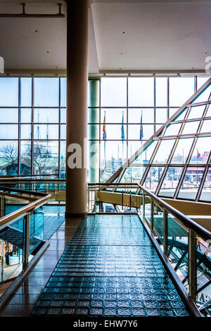 Baltimora - 7 marzo: l'interno della galleria a Harborplace il 7 marzo 2014 a Baltimora, Maryland. La Galleria è un quattro s Foto Stock