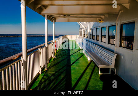 A bordo il Cape May-Lewes Ferry, la baia del Delaware tra New Jersey e Delaware. Foto Stock