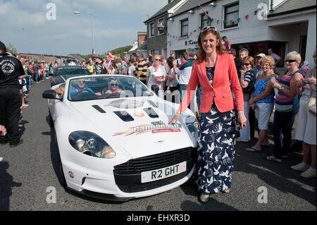 Cannonball 2014, un incontro annuale di 'supercar' appassionati con: Michelle Mulhern dove: Ballina, Irlanda quando: 13 Set 2014 Foto Stock