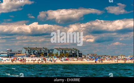 Le persone e gli edifici sulla spiaggia nel punto spiaggia piacevole, New Jersey. Foto Stock