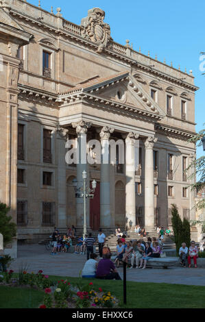 Colegio de Anaya, Plaza de Anaya, Salamanca, Castilla y Leon, Spagna, Europa Foto Stock