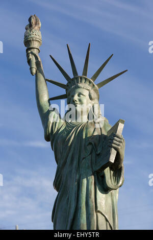 Statua della Libertà ad Alki Beach Park - West Seattle Seattle, King County, Washington, Stati Uniti d'America Foto Stock