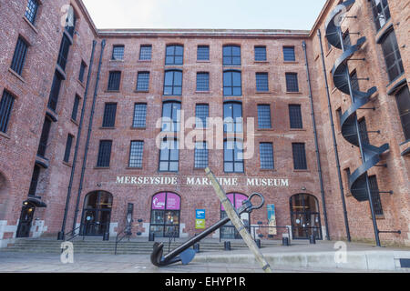 Inghilterra, Merseyside, Liverpool, città, Albert Dock, Merseyside Maritime Museum e International Slavery Museum, schiavitù, Foto Stock