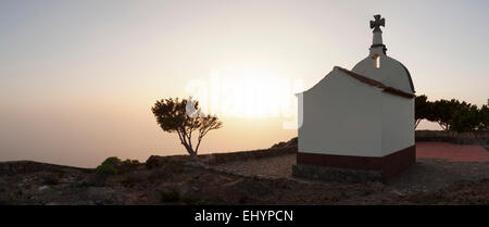 Ermita de San Isidro cappella, Roque sul Calvario, a Alajero, La Gomera, isole Canarie, Spagna Foto Stock