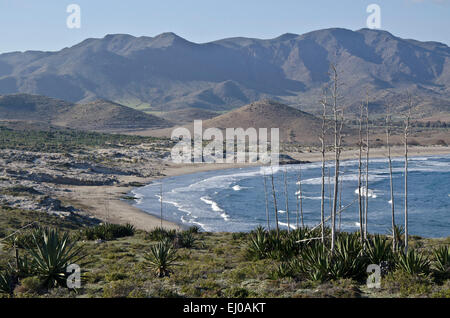 Spagna, Cabo de Gata, riserva naturale, Almeria, di San José e Playa de los Genoveses, costa, Mare mediterraneo, baia spiaggia, mare, s Foto Stock