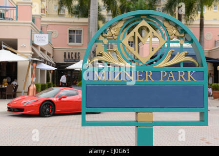 Stati Uniti d'America, Florida, Palm Beach County, Boca Raton, Mizner Park Foto Stock