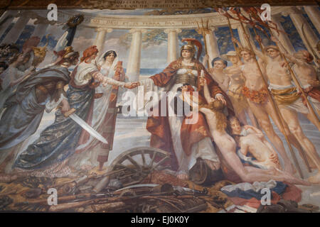 Inghilterra, Londra, Whitehall, il Foreign Office, lo Scalone, Pittura di Britannia Pacificatrix Foto Stock