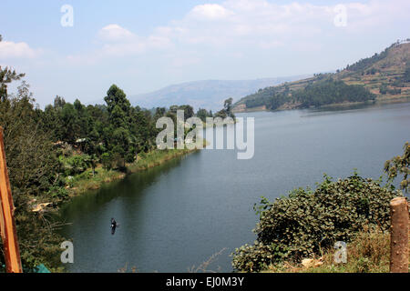 Il lago Bunyonyi e è immagine in Uganda occidentale Africa è il lago più profondo Foto Stock