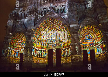 La cattedrale di Amiens, Amiens, Sommes, Piccardia, Francia, Basilica di Nostra Signora di Amiens, facciata, arcate, ingresso, portali, ornati, Foto Stock