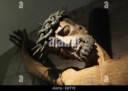 Cristo crocifisso da Jihlava, noto come il crocifisso premislide, dal primo terzo del XIV secolo esposta nel Strahov Picture Gallery di Praga, Repubblica Ceca. Foto Stock