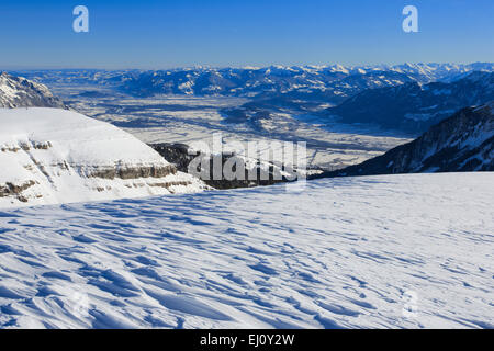 Alpi, vista montagna, panorama di montagna, Chäserrugg, fiume, flusso, montagne, panorama, Reno, Valle del Reno, Rosenboden, neve sno Foto Stock