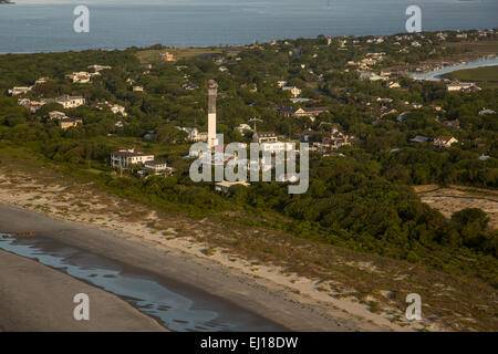 Vista aerea di ville fronte spiaggia su Sullivan's Island in Charleston, Sc Foto Stock