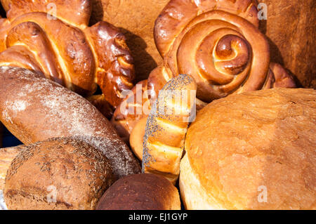 Assortimento di panini dolci prodotti da forno prodotta dall'molto estesa e comprende centinaia di titoli ed è in costante evoluzione Foto Stock