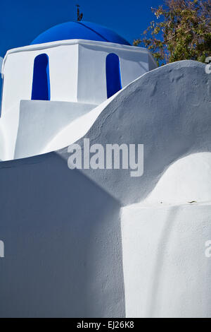 Greco chiesa Orthadox a Naoussa a Paros, Grecia. Foto Stock