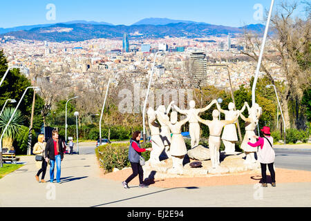 Monumento a 'sardana', Catalano ballo tradizionale. Barcellona, in Catalogna, Spagna. Foto Stock