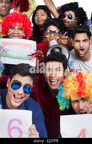 Indian Cricket spettatori folla di gruppo Foto Stock