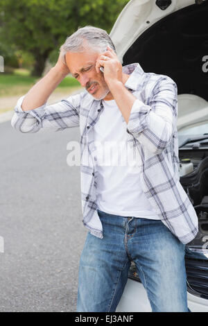 Ha sottolineato l'uomo chiamando Foto Stock