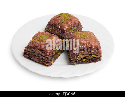 Piastra con bagno turco baklava isolate su sfondo bianco Foto Stock