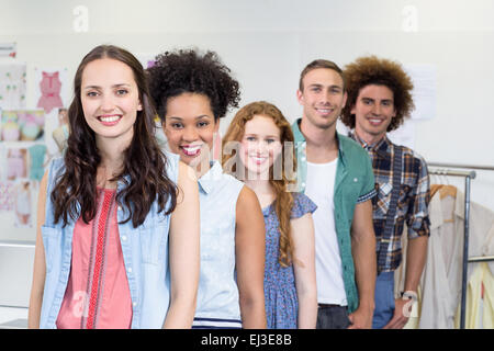 Fiducioso e attraente designer di moda Foto Stock