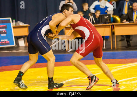 ORENBURG, regione di Orenburg, Russia, 30 ottobre, 2014 anno. All-Russia torneo di wrestling per i premi del Governatore di oren Foto Stock