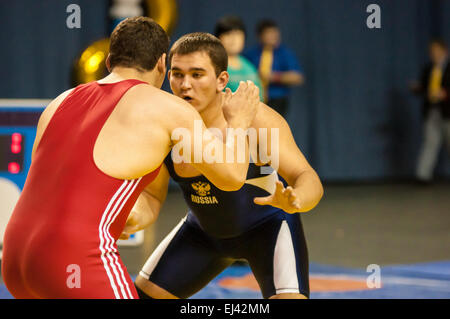 ORENBURG, regione di Orenburg, Russia, 30 ottobre, 2014 anno. All-Russia torneo di wrestling per i premi del Governatore di oren Foto Stock