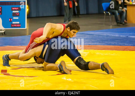 ORENBURG, regione di Orenburg, Russia, 30 ottobre, 2014 anno. All-Russia torneo di wrestling per i premi del Governatore di oren Foto Stock