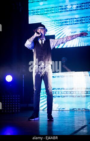 J-Ax suona dal vivo all'Alcatraz Milano Italia © Roberto Finizio/Alamy Live News Foto Stock