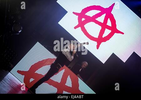 J-Ax suona dal vivo all'Alcatraz Milano Italia © Roberto Finizio/Alamy Live News Foto Stock