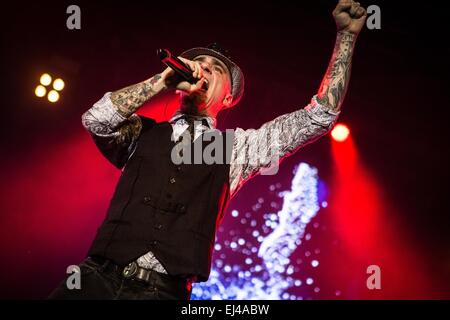 J-Ax suona dal vivo all'Alcatraz Milano Italia © Roberto Finizio/Alamy Live News Foto Stock