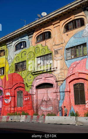 Roma. L'Italia. Arte di strada da blu sulla Via del Porto Fluviale, Ostiense. Foto Stock