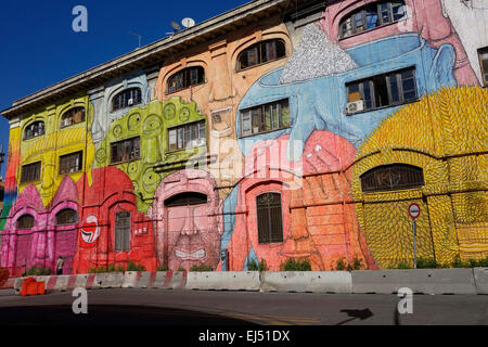 Roma. L'Italia. Arte di strada da blu sulla Via del Porto Fluviale, Ostiense. Foto Stock