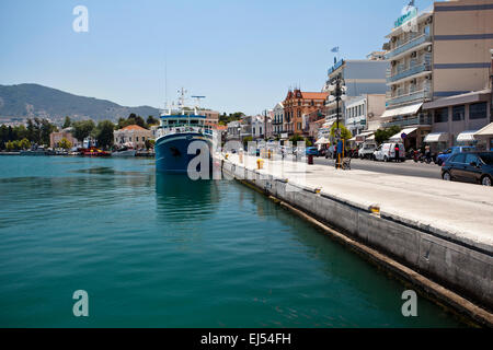 Il porto e il porto di Mytilene a Lesbo, Grecia. Foto Stock